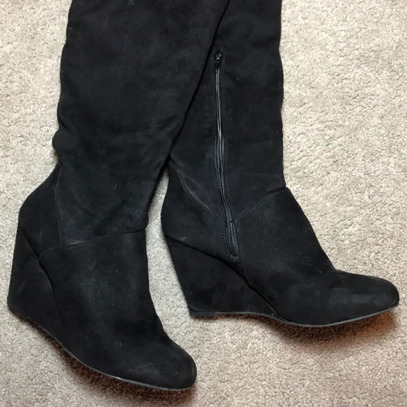 Black sued thigh high boots - Picture 2 of 3